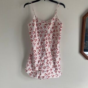 Basic Editions White Red Heart Print Satin Chemise Nightgown Womens Medium